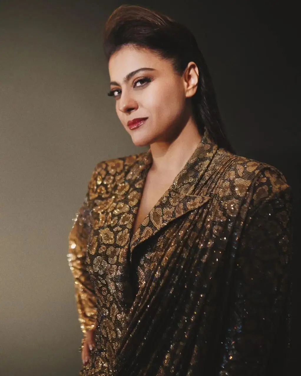 Kajol Devgan Photos In Black Saree